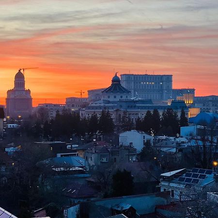 Vibrant Oasis In The Center Of The City Bucarest Exterior foto