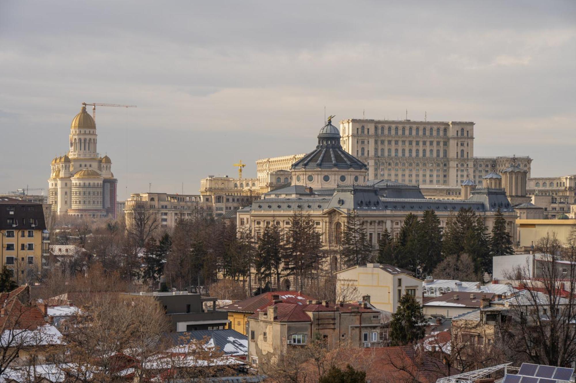 Vibrant Oasis In The Center Of The City Bucarest Exterior foto